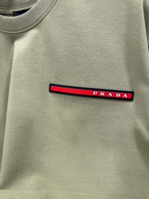 Beige prada piqué red logo cotton tee