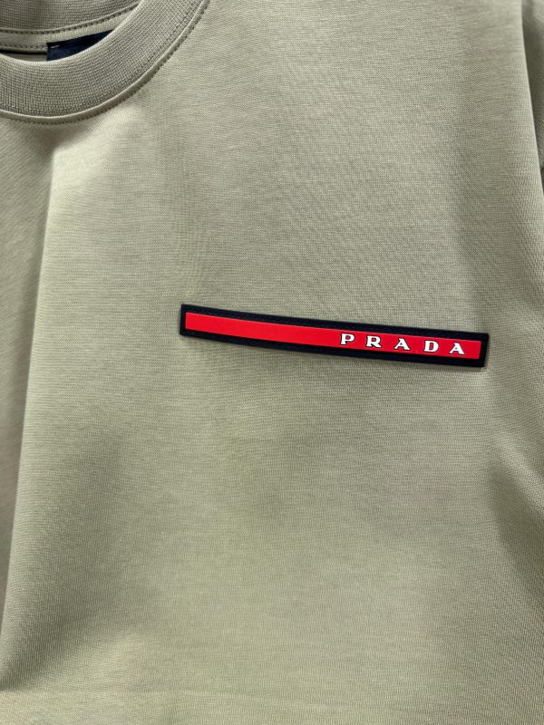 Beige prada piqué red logo cotton tee - Image 2