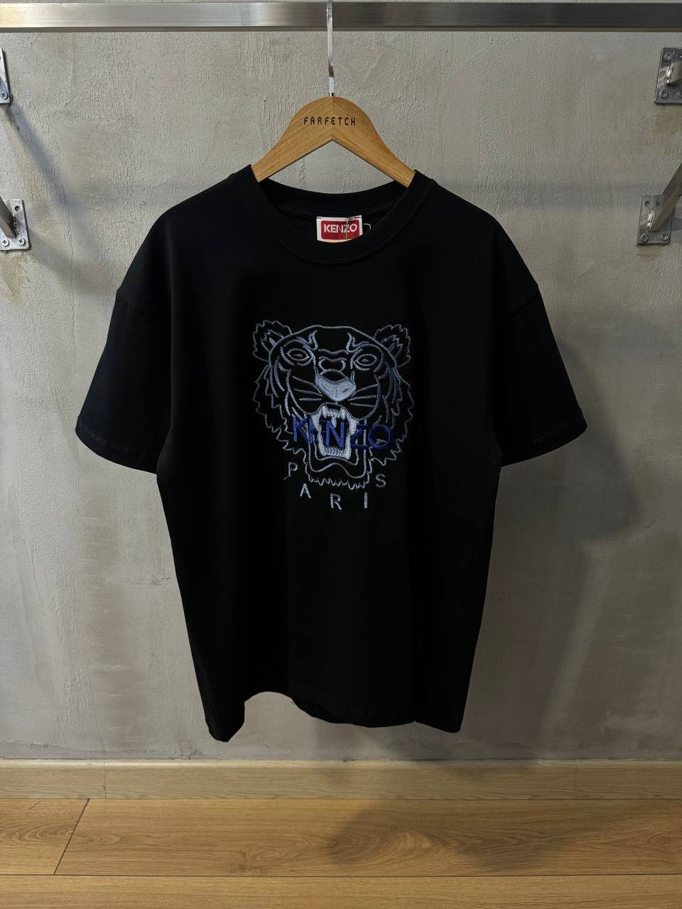 Black Kenzo Tiger-embroidered cotton tee