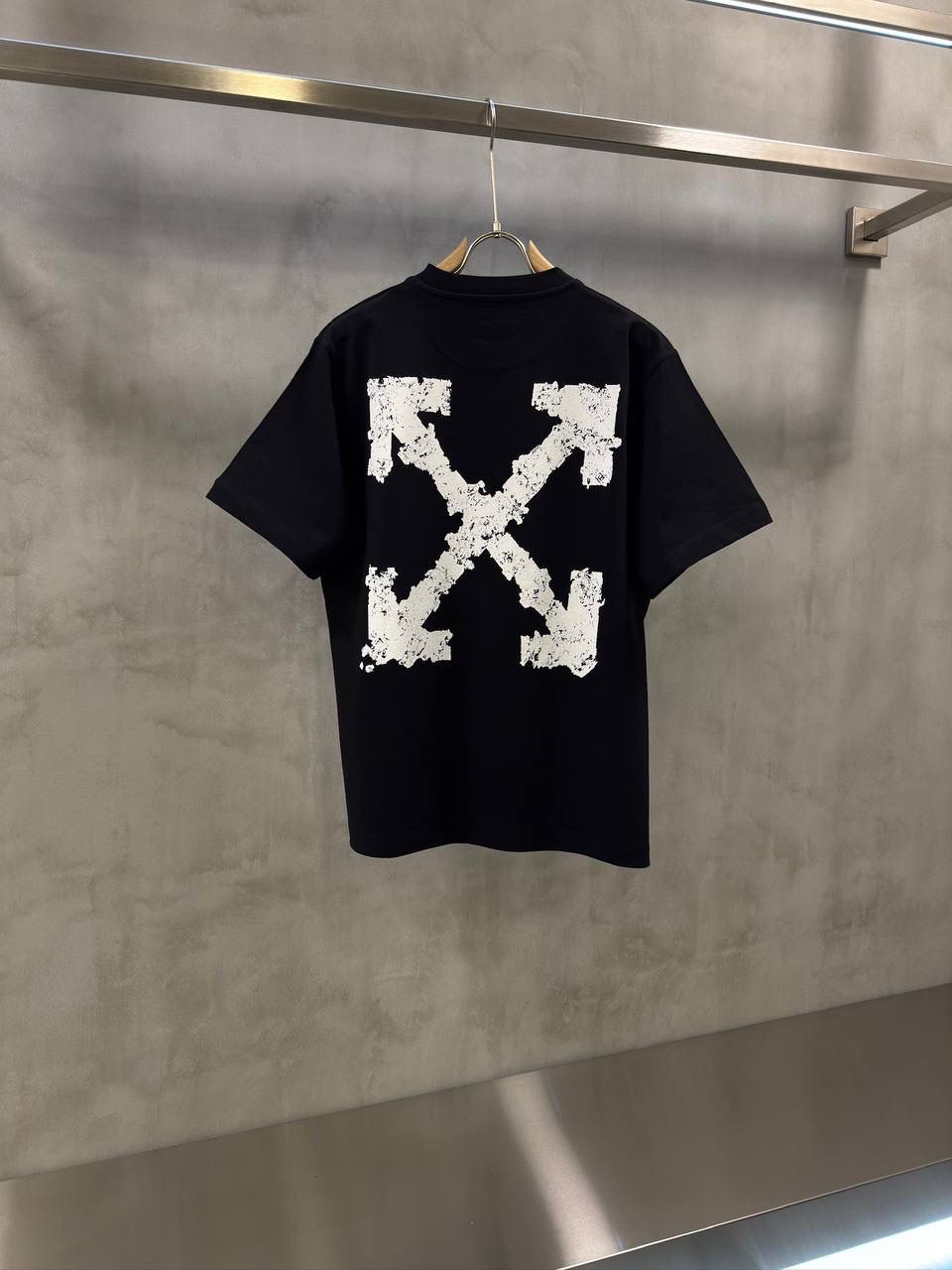 Black Off-white heraldic arrow slim cotton T-Shirt - Image 4