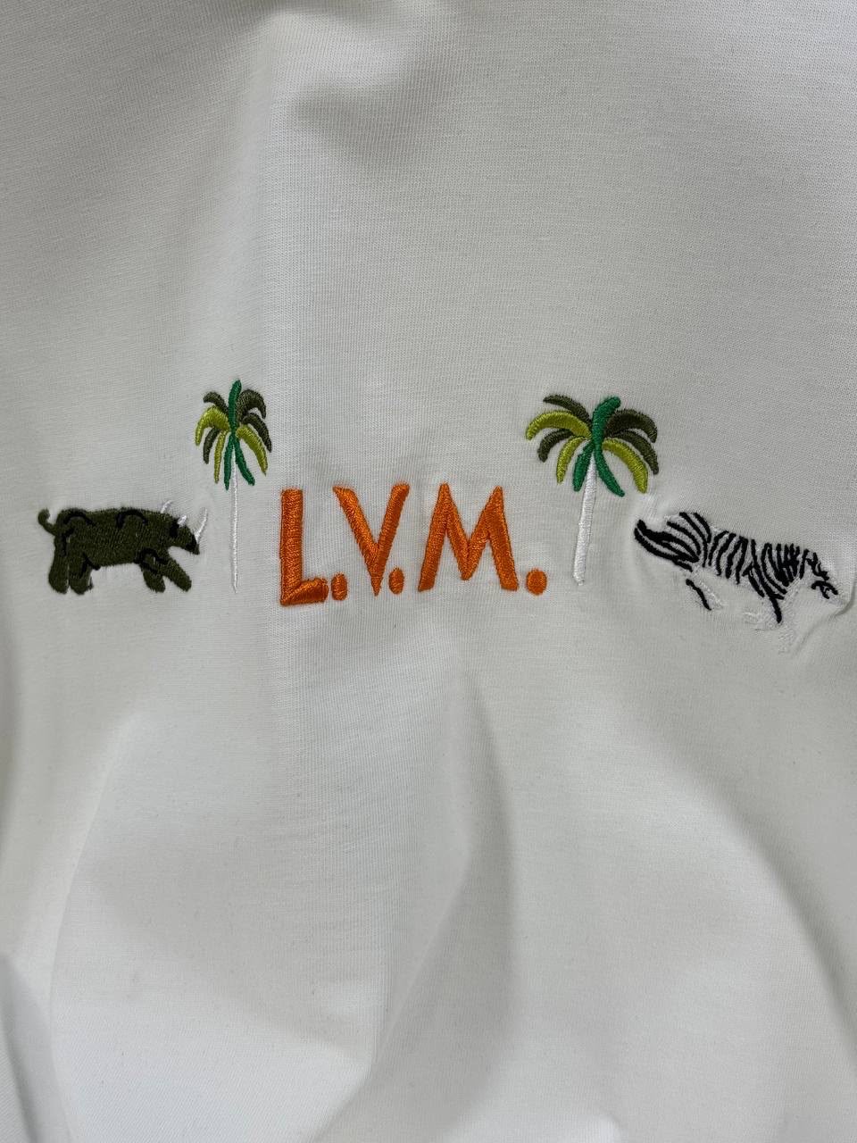 White LV The Darjeeling Limited intricate embroidery t-shirt - Image 2
