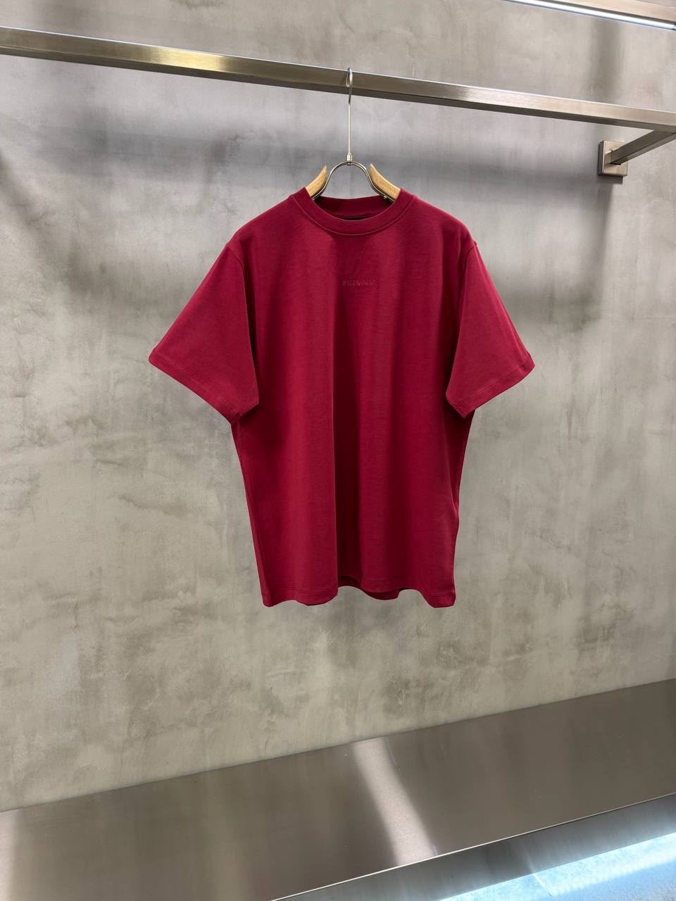 Red on Red Balenciaga Logo-print cotton jersey tee - Image 2