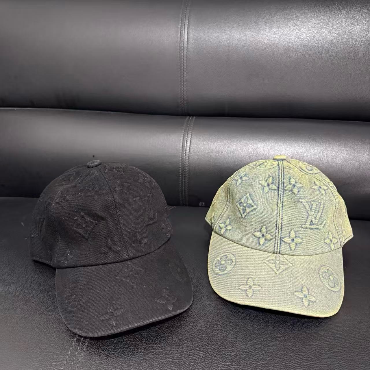 Black LV jacquard monogram pattern Essential Cap - Image 3