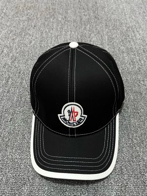 Black Moncler Logo-Patch white brim baseball cap