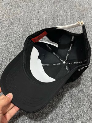 Black Hermes embroidered circular “H” logo baseball cap