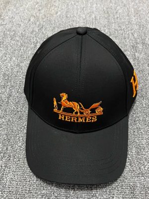 Black Hermès embroidered carriage logo baseball hat