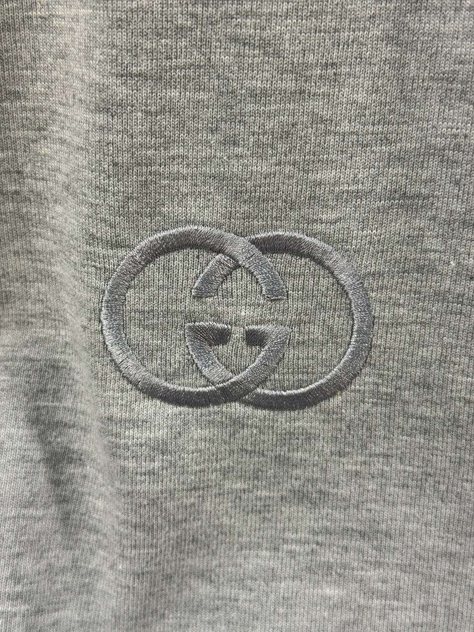 Gray Gucci GG embroidered centered logo cotton tee - Image 2