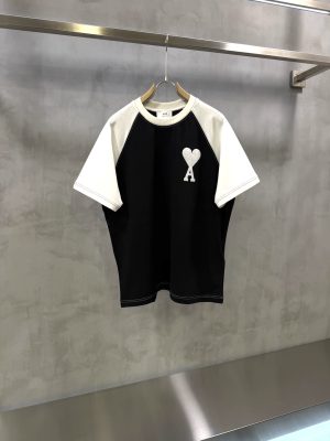 Black Ami Paris Ami de Cœur heart logo patch cotton tee